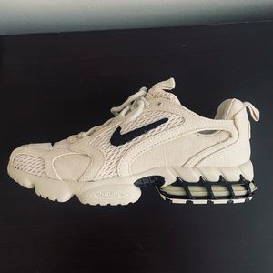 women’s Size 8 - Nike Air Zoom Spiridon Cage x Stussy Fossil 2020